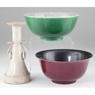 two-chinese-bowls-and-a-water-dropper