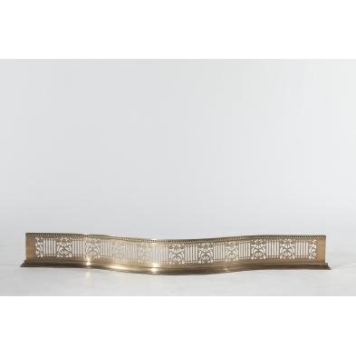 brass-serpentine-fireplace-fender