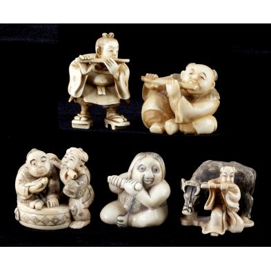 five-japanese-ivory-netsuke-flute-players