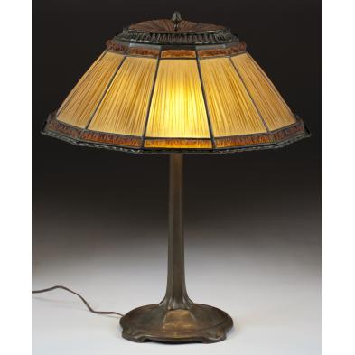 tiffany-favrile-fabrique-glass-table-lamp