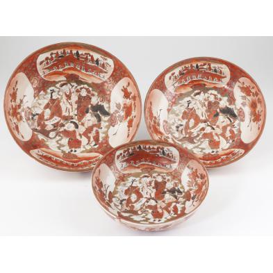 antique-japanese-kutani-set-of-bowls