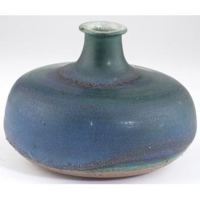 modern-glazed-stoneware-vase