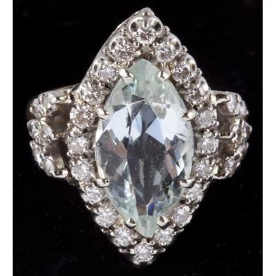 vintage-aquamarine-and-diamond-ring