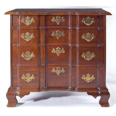 block-front-chippendale-style-chest-of-drawers