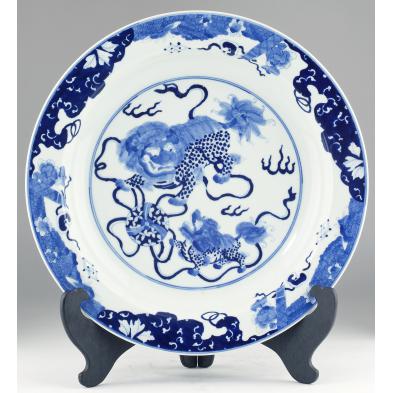 chinese-blue-and-white-porcelain-charger