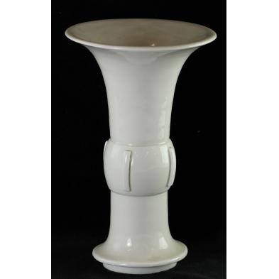 chinese-blanc-de-chine-gu-form-vase