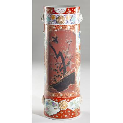 japanese-imari-variant-umbrella-stand