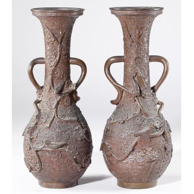 pair-of-japanese-bronze-vases