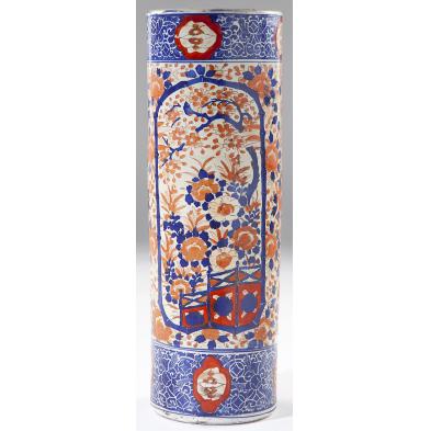 japanese-imari-porcelain-umbrella-stand