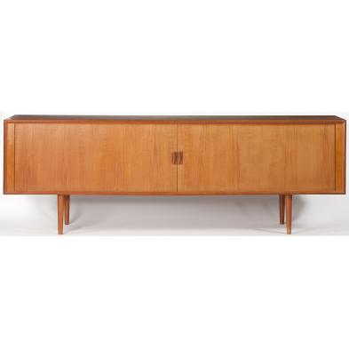 att-kai-kristiansen-danish-modern-sideboard