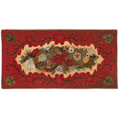 floral-hooked-rug
