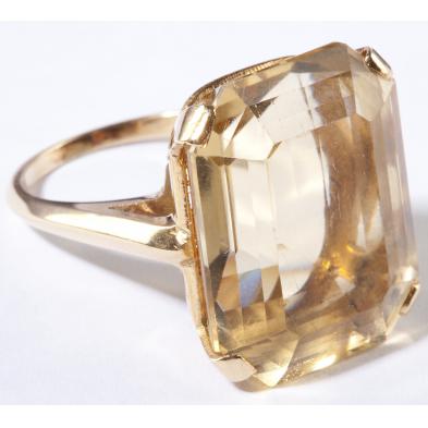 gold-and-citrine-ring