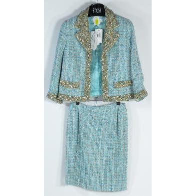 an-exquisite-wool-embroidered-suit-by-escada