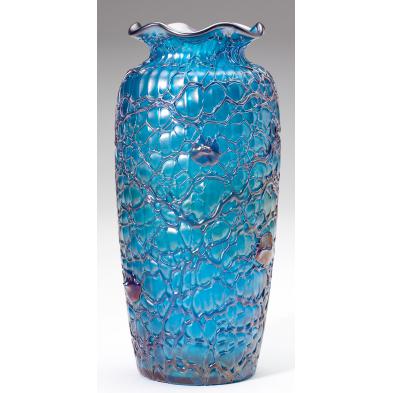 czechoslovakian-blue-threaded-glass-vase