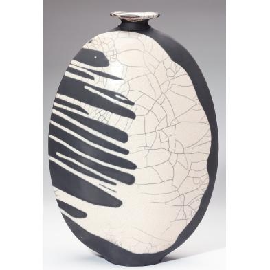 joe-winter-raku-pottery-flounder-vase