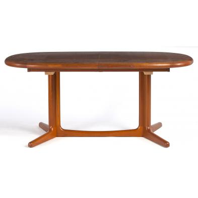 edward-valentinsen-dyrlund-dining-table