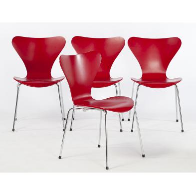 four-arne-jacobsen-series-7-chairs