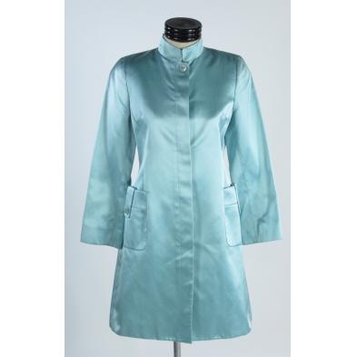 an-exquisite-silk-coat-carolina-herrera