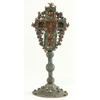 silver-filigree-and-enameled-reliquary