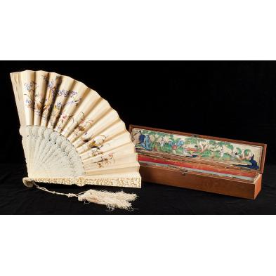 carved-chinese-fan-with-sandalwood-box