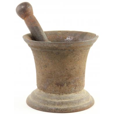 spanish-cast-iron-mortar-and-pestle