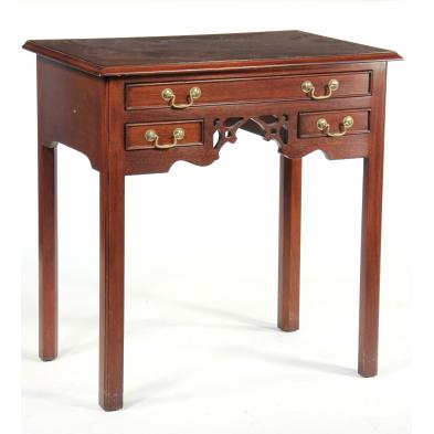 southampton-mahogany-chippendale-table
