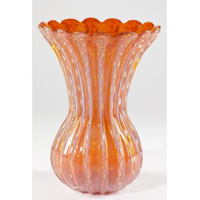 murano-glass-vase