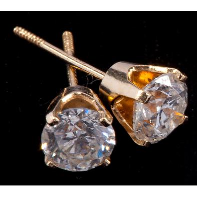 pair-of-diamond-stud-earrings