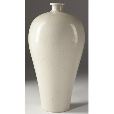 chinese-ding-kiln-plum-vase