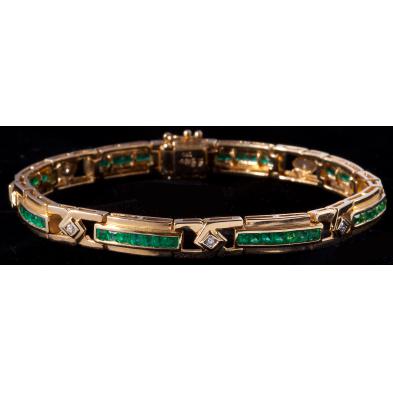 emerald-and-diamond-bracelet