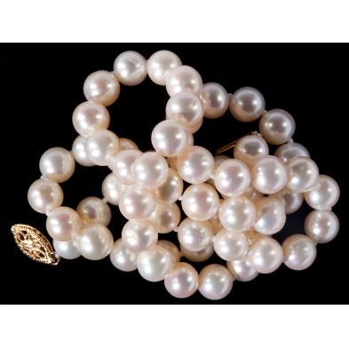 cultured-pearl-necklace