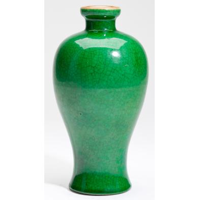 antique-chinese-monochrome-green-vase