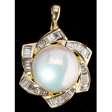 diamond-and-mabe-pearl-pendant-enhancer