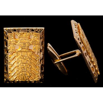 pair-of-heavy-gold-cufflinks
