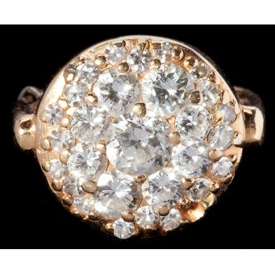 lady-s-diamond-cluster-ring