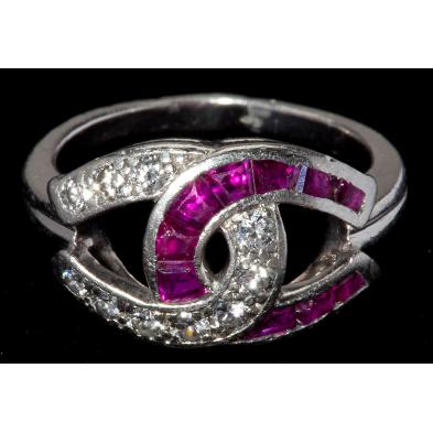art-deco-platinum-ruby-and-diamond-ring