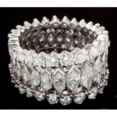 exquisite-platinum-and-diamond-eternity-band