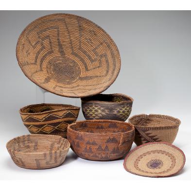 six-vintage-native-american-baskets-and-mat