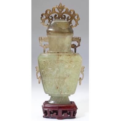 chinese-carved-jade-lidded-urn