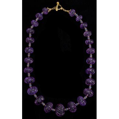 carved-amethyst-bead-necklace