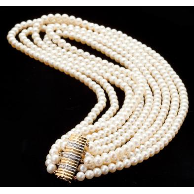 multi-strand-pearl-necklace
