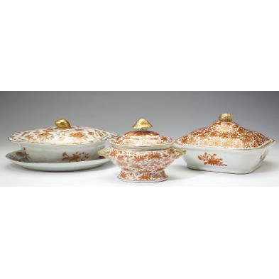 chinese-sacred-bird-and-butterfly-covered-dishes