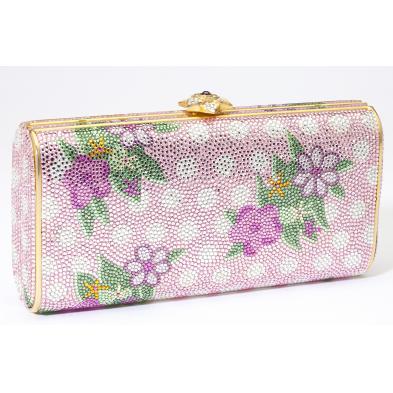 pink-crystal-floral-minaudiere-judith-leiber