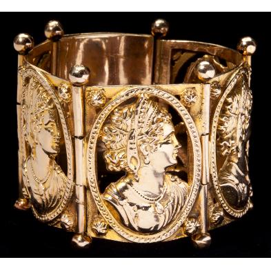 gold-figural-bracelet