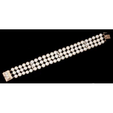 triple-strand-pearl-and-diamond-bracelet