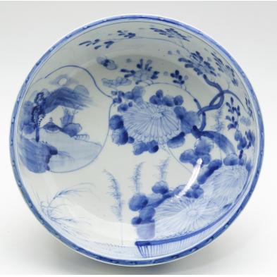 japanese-blue-and-white-porcelain-bowl