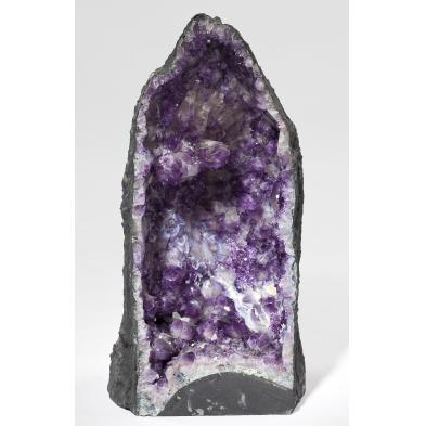 large-amethyst-geode