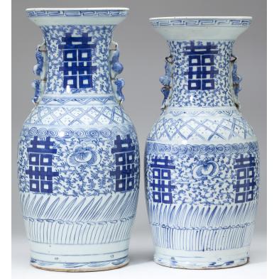two-similar-chinese-porcelain-vases