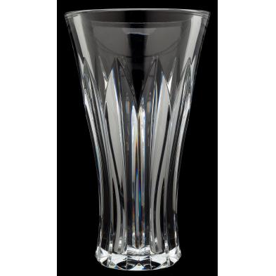 impressive-baccarat-vase