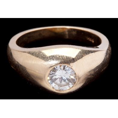 gold-and-diamond-ring